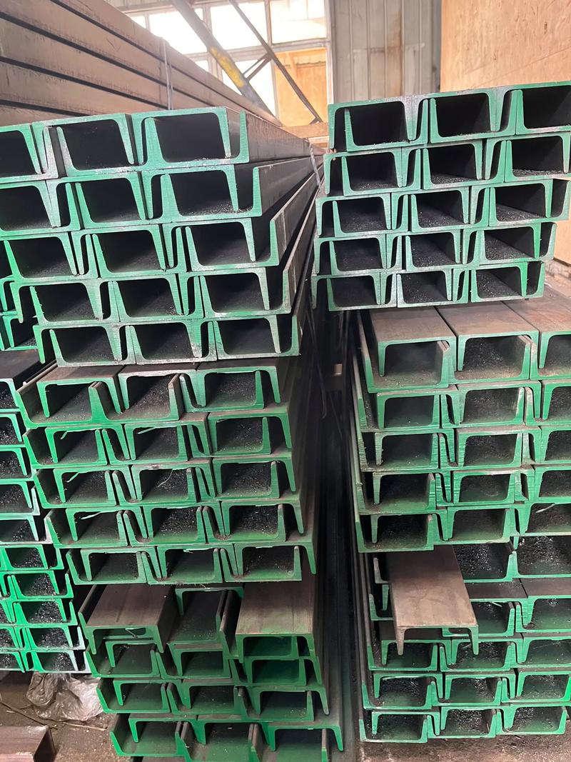 宾川幕墙槽钢插芯